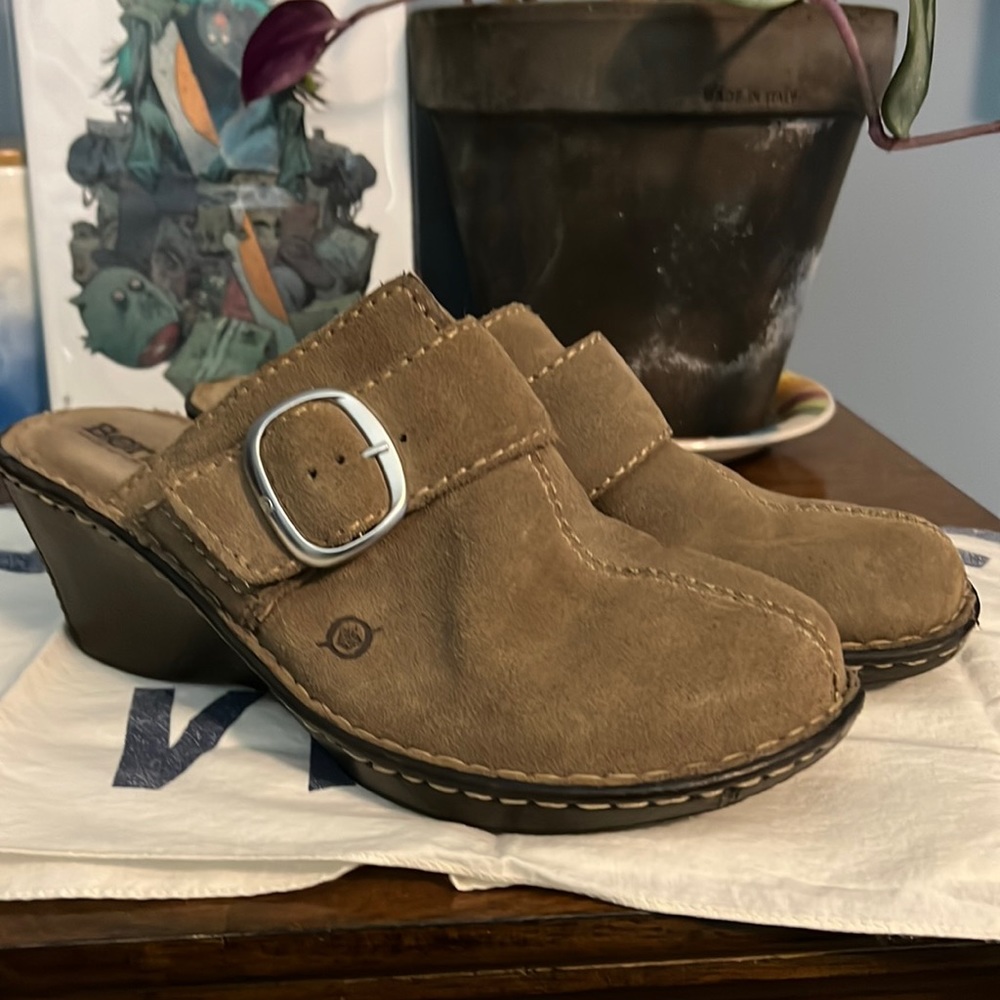 Born Clogs size 10/42